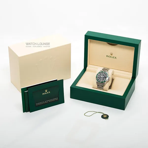 07346_watchlounge_lo.jpg