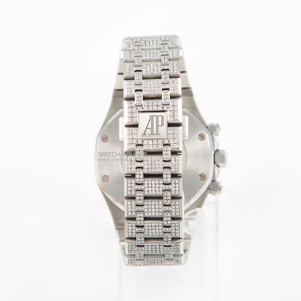 09265_watchlounge_lo.jpg
