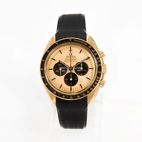 10769_watchlounge_lo.jpg
