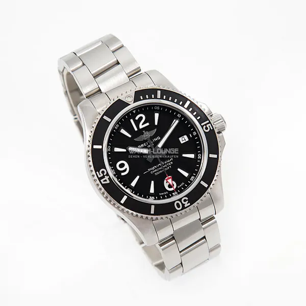 11169_watchlounge_lo.jpg