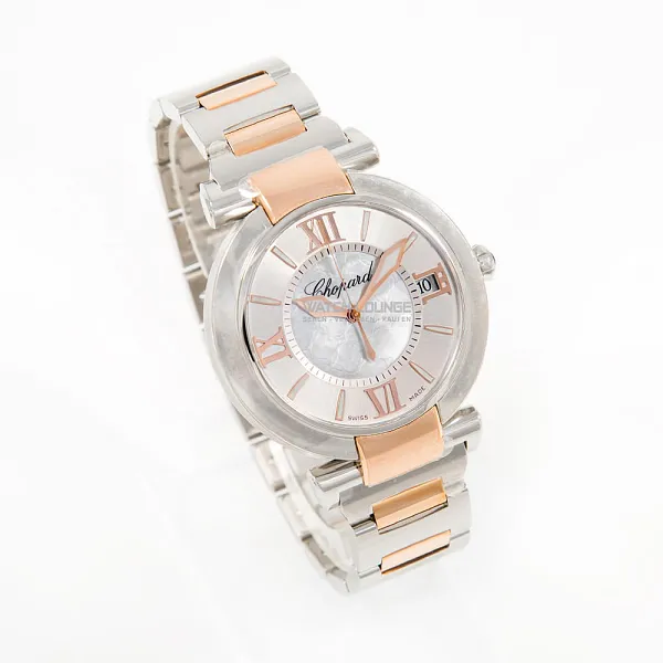 11197_watchlounge_lo.jpg