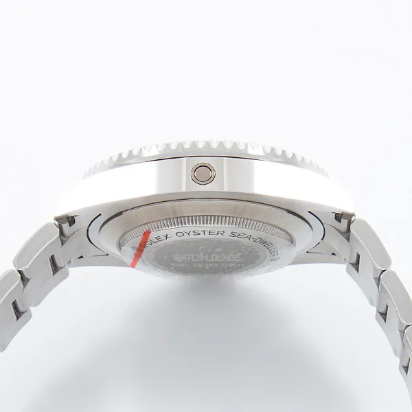 11788_watchlounge_lo.jpg