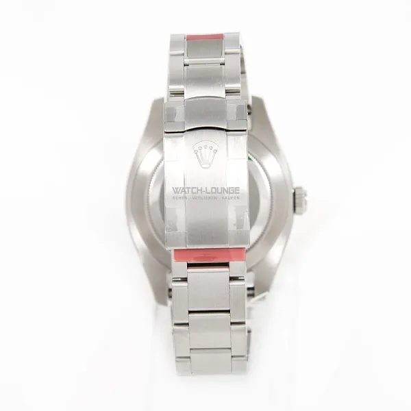 12507_watchlounge_lo.jpg