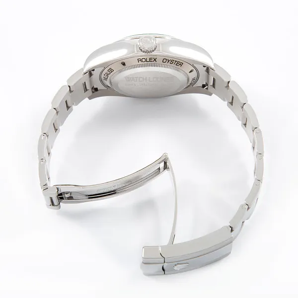 12542_watchlounge_lo.jpg