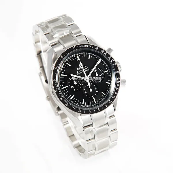 12706_watchlounge_lo.jpg