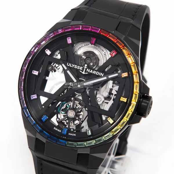 13002_watchlounge_lo_1.jpg