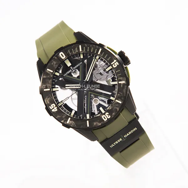 13014_watchlounge_lo.jpg