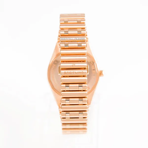 13033_watchlounge_lo.jpg