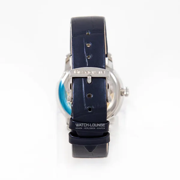 13225_watchlounge_lo.jpg