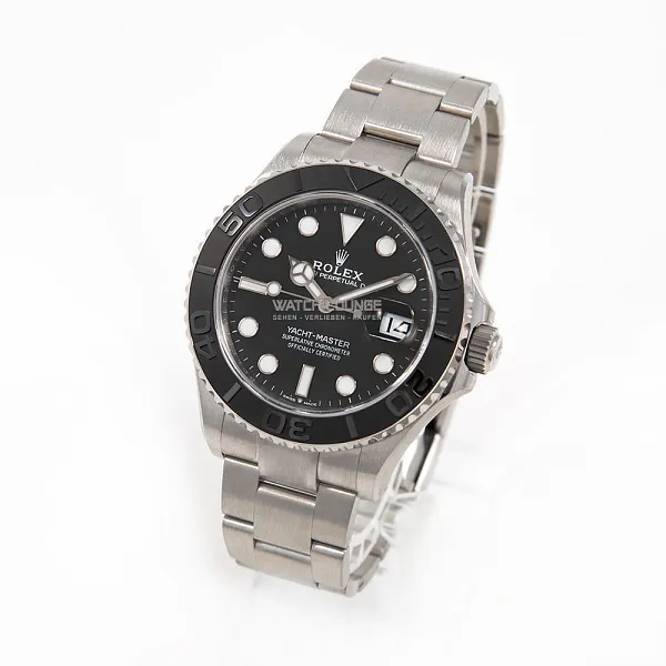 13336_watchlounge_lo.jpg