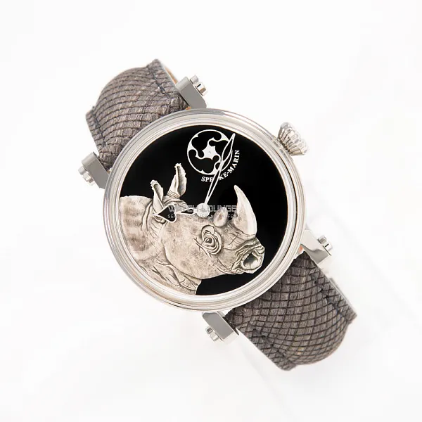 13637_watchlounge_lo.jpg