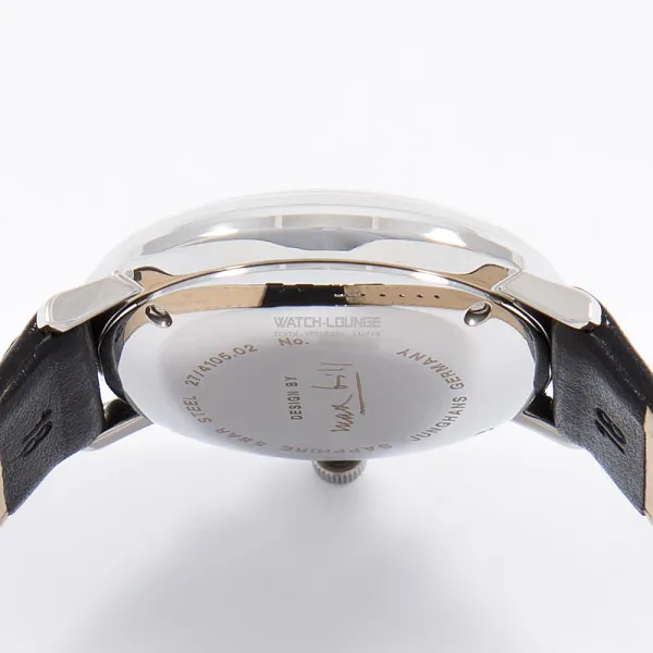 13879_watchlounge_lo.jpg