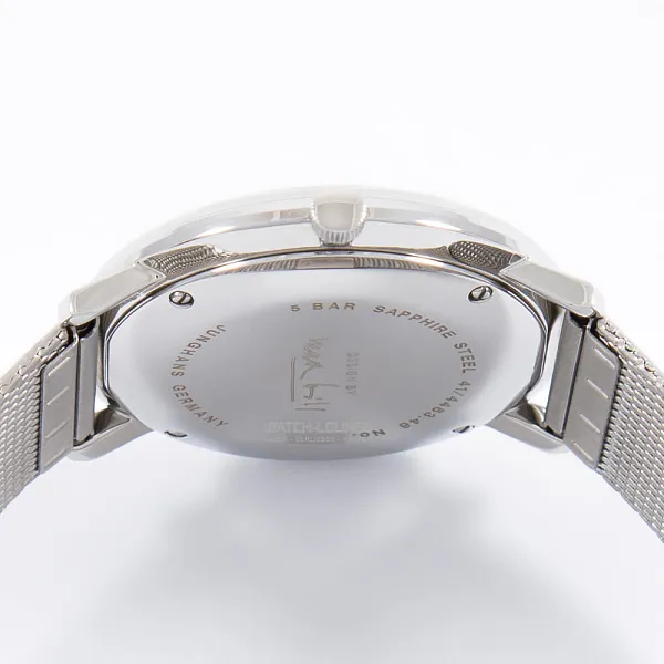 13900_watchlounge_lo.jpg