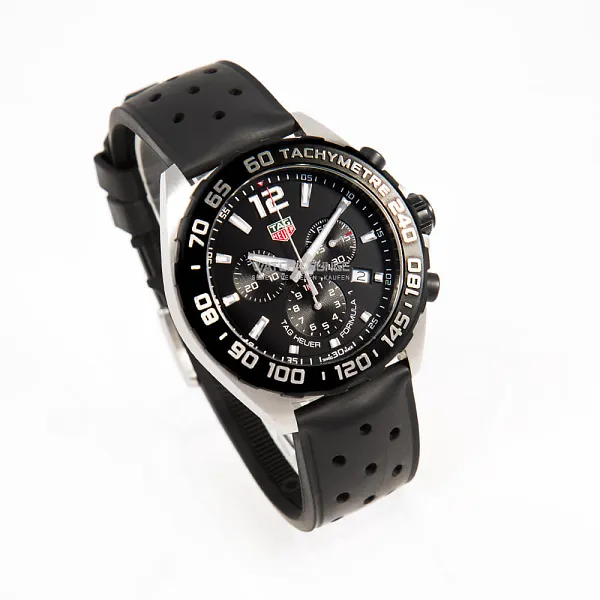 14143_watchlounge_lo.jpg