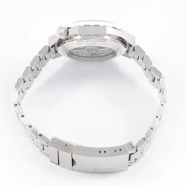 14182_watchlounge_lo.jpg