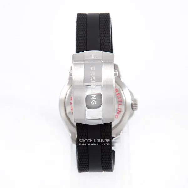14354_watchlounge_lo.jpg