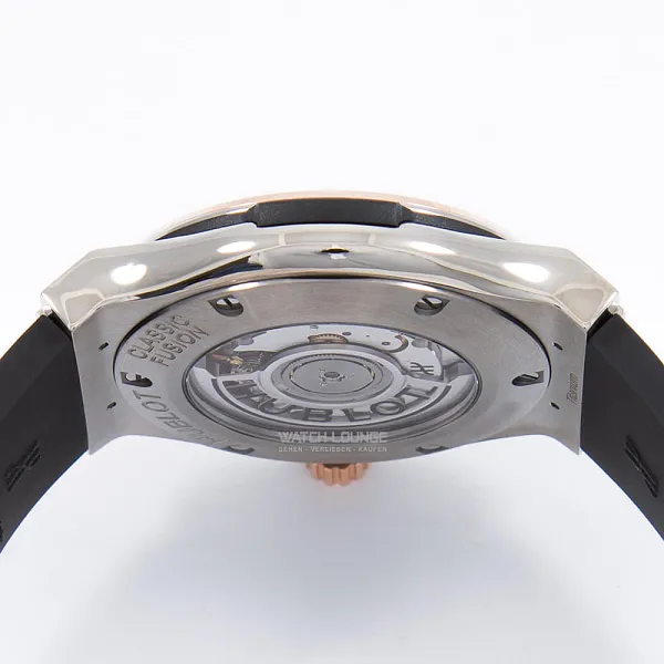 14415_watchlounge_lo.jpg