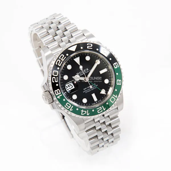 14424_watchlounge_lo.jpg