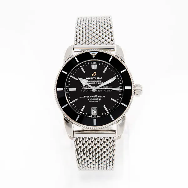 14515_watchlounge_lo.jpg