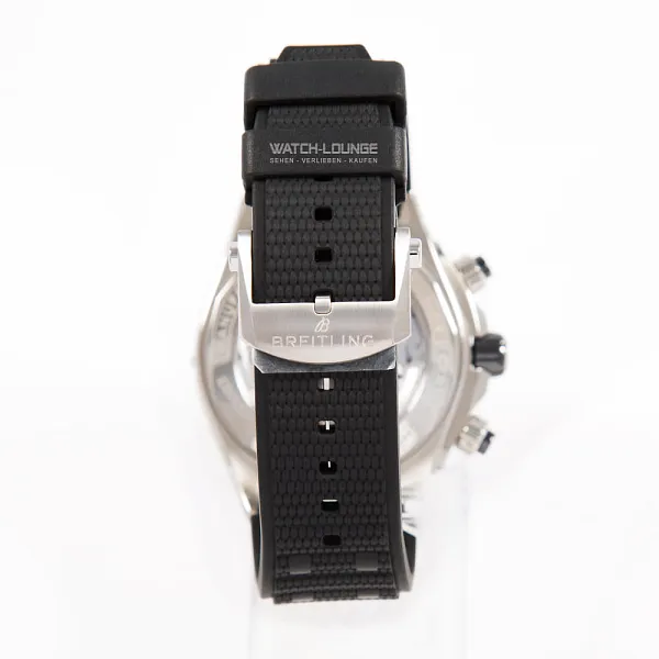 14570_watchlounge_lo.jpg