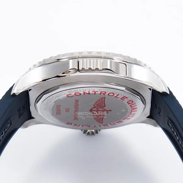 14603_watchlounge_lo.jpg