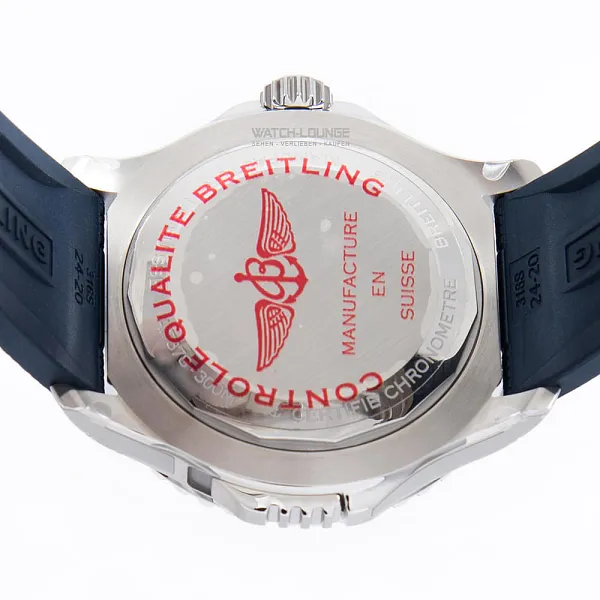 14604_watchlounge_lo.jpg